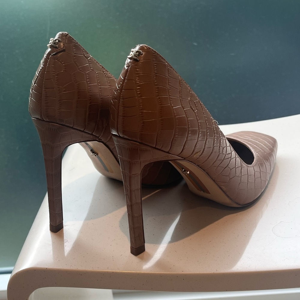 Sam Edelman Beth Maple Pump - Picture 3 of 6